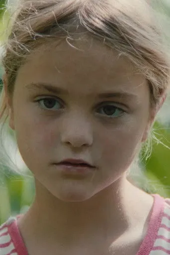 Natali Broods interpreta a  en Howling