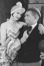 Olga Svendsen interpreta a  en Hr. Tell og Søn