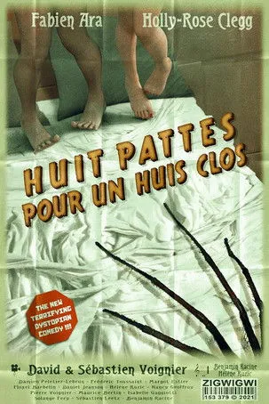 Holly-Rose Clegg interpreta a Kelly en Huit pattes pour un huis clos