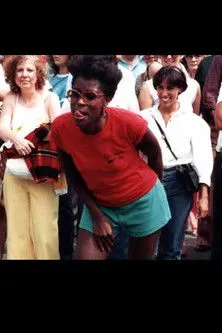 Alice Arthur interpreta a Self en I Be Done Been Was Is