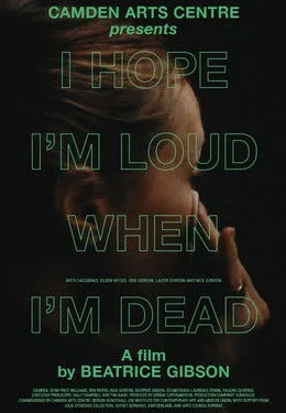 Eileen Myles interpreta a  en I Hope I'm Loud When I'm Dead