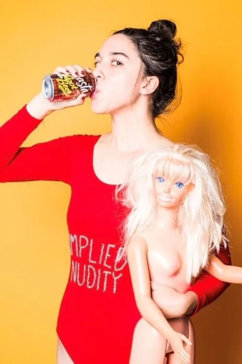 Jamie Loftus interpreta a Self en I Lost My Virginity on August 15, 2010