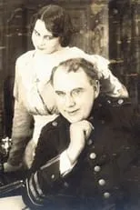 Carl Alstrup interpreta a  en I tjenstlig Øjemed