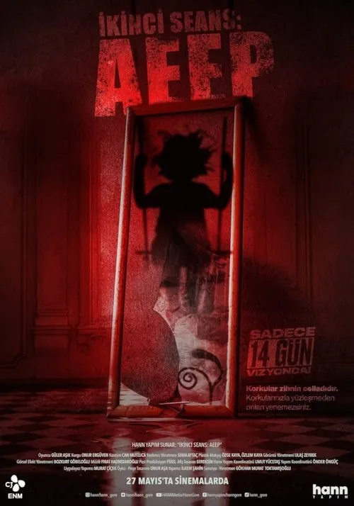 Güler Asik interpreta a en İkinci Seans: AEEP