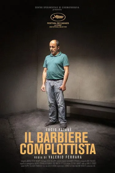 Fabio Morici interpreta a  en Il barbiere complottista