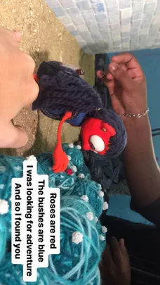 Flávio Migliaccio interpreta a Narrador en Ilhas