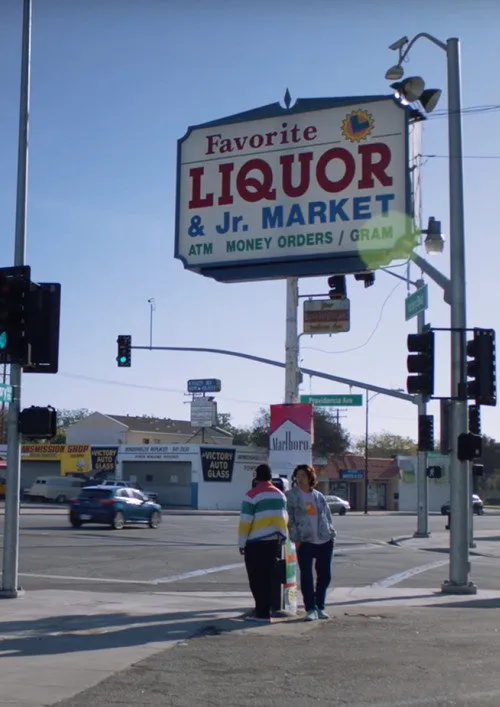 Ryder McLaughlin interpreta a Jeffery en Illegal Civilization - "Summer of'17"- Episode 2