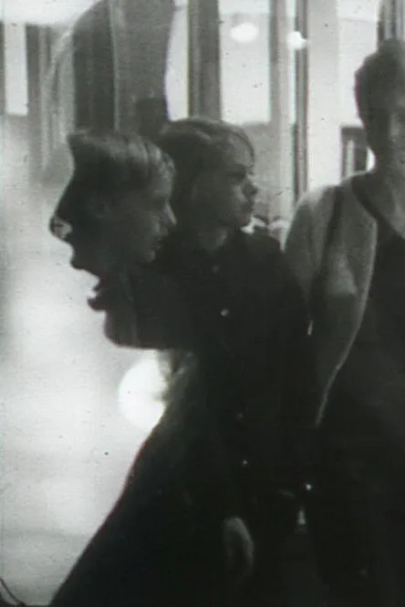 Carolyn Carlson interpreta a en Image, Flesh and Voice