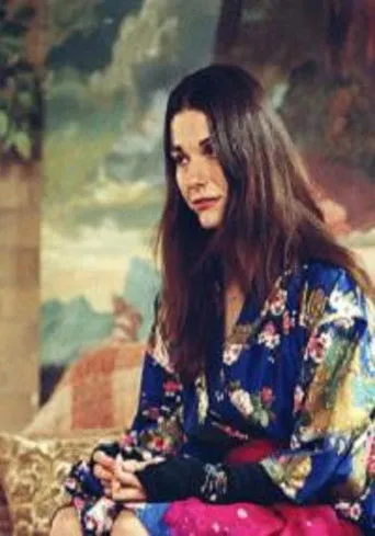 Shanly Trinidad interpreta a Rebecca en In Shadow