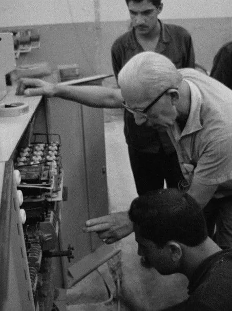 Portada de In Syrien auf Montage