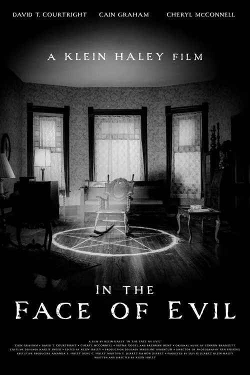 Cheryl McConnell interpreta a Mia en In the Face of Evil