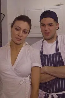 Claudia Barba interpreta a Angelica en In There Like Swimwear