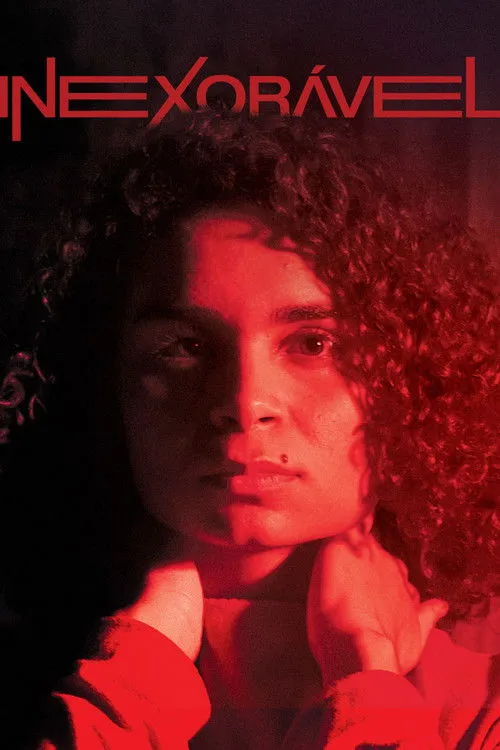 Yasmin Toretta interpreta a Jovem en Inexorável