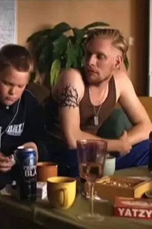 Sebastian Ylvenius interpreta a Leo en Inte alla hästar i stallet