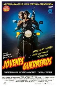 James Van Patten interpreta a Kevin Carrigan en Jóvenes guerreros