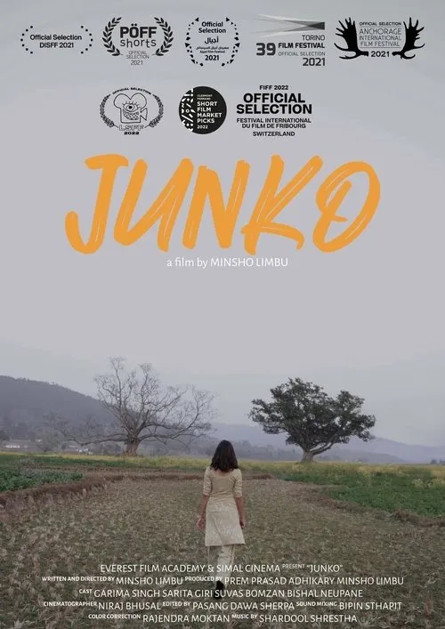 Sarita Giri interpreta a Mother en Junko