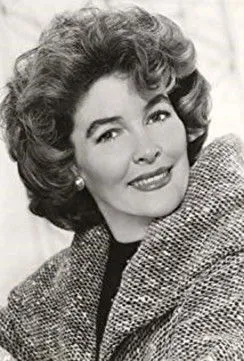 Frank Faylen interpreta a Benny en Just a Cute Kid