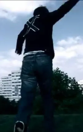 Thomas VDB interpreta a  en Justesse No Stress