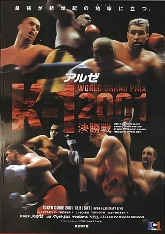 Alexey Ignashov interpreta a Self en K-1 World Grand Prix 2001 Final