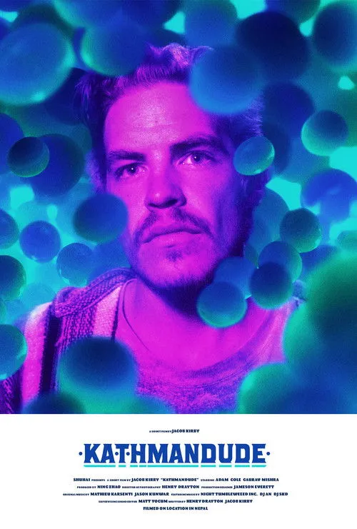 Adam Cole interpreta a Adam en Kathmandude