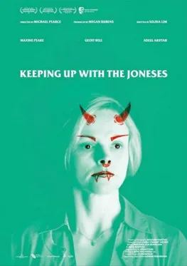 Maxine Peake interpreta a Celia en Keeping Up with the Joneses