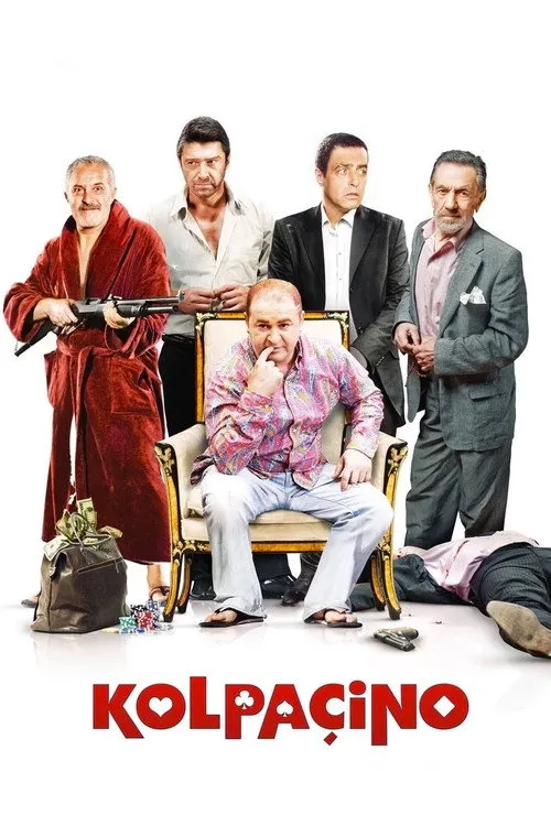 Hakan Ural interpreta a Sirri en Kolpaçino