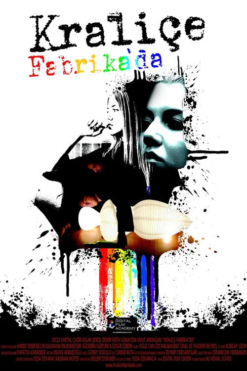 Özgür Özberk interpreta a  en Kraliçe Fabrika'da