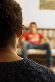 Neta Shpigelman interpreta a  en Krav Enayim