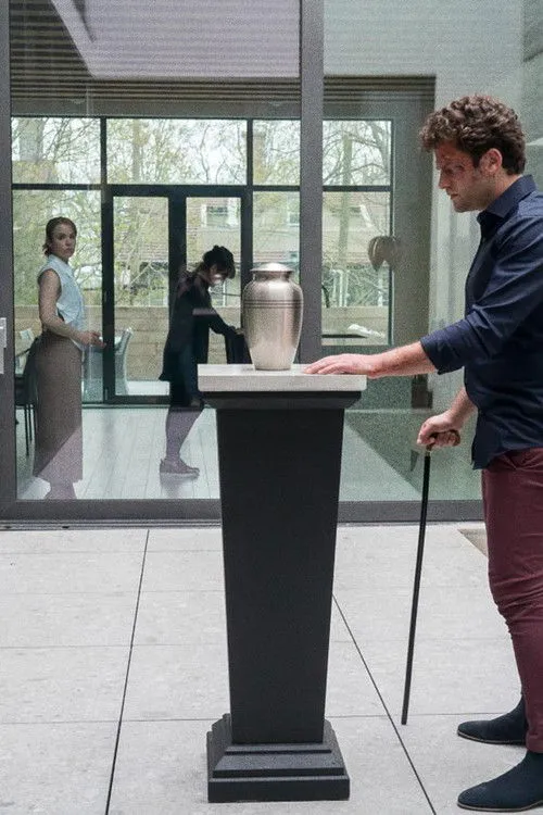 Mireille Deyglun interpreta a en L'éveil du singe