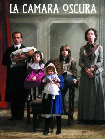 Malena Figo interpreta a Sara en La cámara oscura