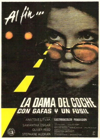 Billie Dixon interpreta a La jeune femme qui aborde Dany dans le train en La dama del coche con gafas y un fusil