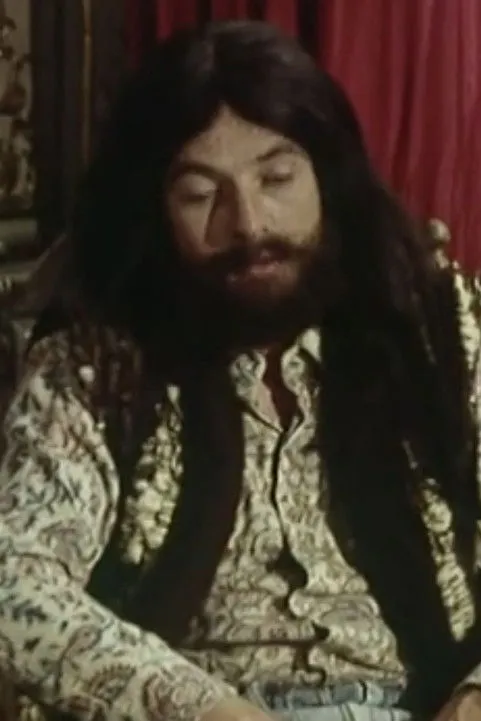 Roger Bontemps interpreta a Léon en La Discorde