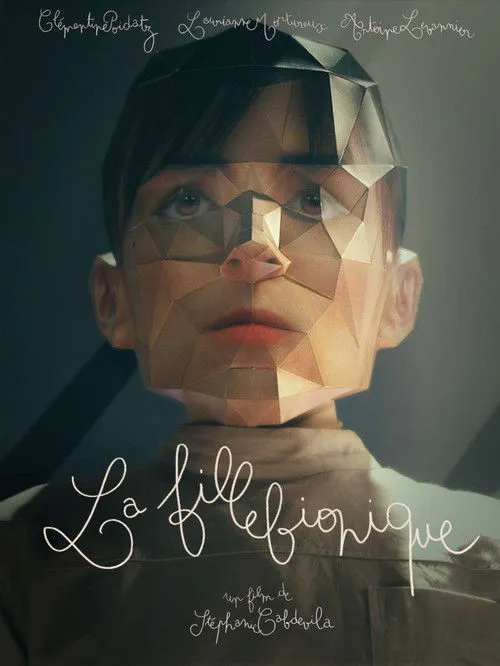 Antoine Levannier interpreta a Le Fantôme et L'Ours Polaire en La fille bionique