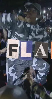 Travis Scott interpreta a Himself en La Flame