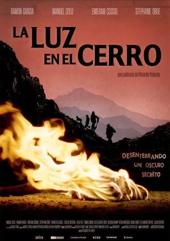 Póster de La luz en el cerro