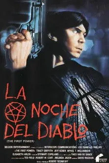 Lou Diamond Phillips interpreta a Det. Russell Logan en La noche del diablo