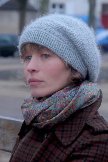 Delphine Chuillot interpreta a  en La nuit tombée