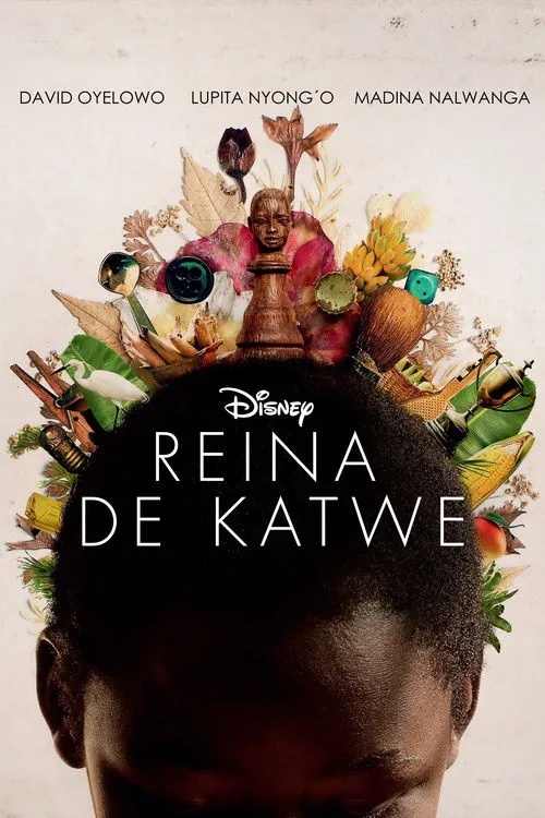 Lupita Nyong'o interpreta a Nakku Harriet en La reina de Katwe
