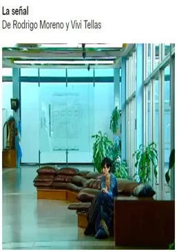 Brenton Thwaites interpreta a Nic Eastman en La señal