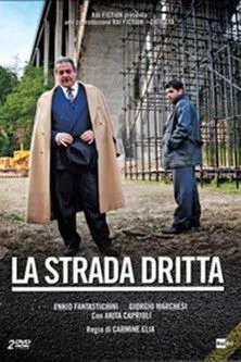 Ennio Fantastichini interpreta a Fedele Cova en La Strada Dritta
