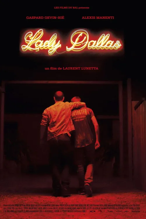 Alexis Manenti interpreta a  en Lady Dallas