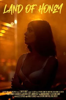 Roy Barker interpreta a  en Land of Honey