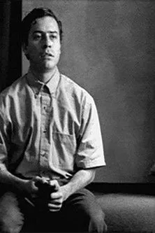 Hugo Arrevillaga interpreta a Son en Lazos de Familia