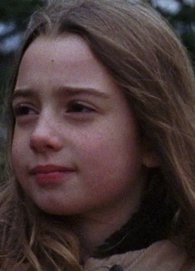 Mireille Arvisais interpreta a Françoise en Le conte de l'orpheline