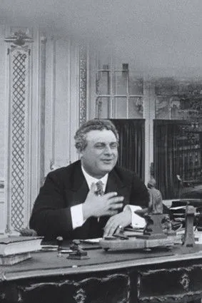 Léon Bernard interpreta a  en Le Nabab