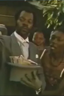 Dominique Diata interpreta a  en Le singe fou