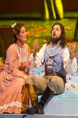 Matteo Lippi interpreta a en Le Villi