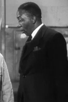 Learie Constantine interpreta a Self en Learie Constantine