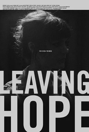 Sean Weil interpreta a Vince en Leaving Hope