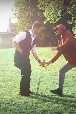 Arnaud Benjamin interpreta a Kan en Les Descartomanciens